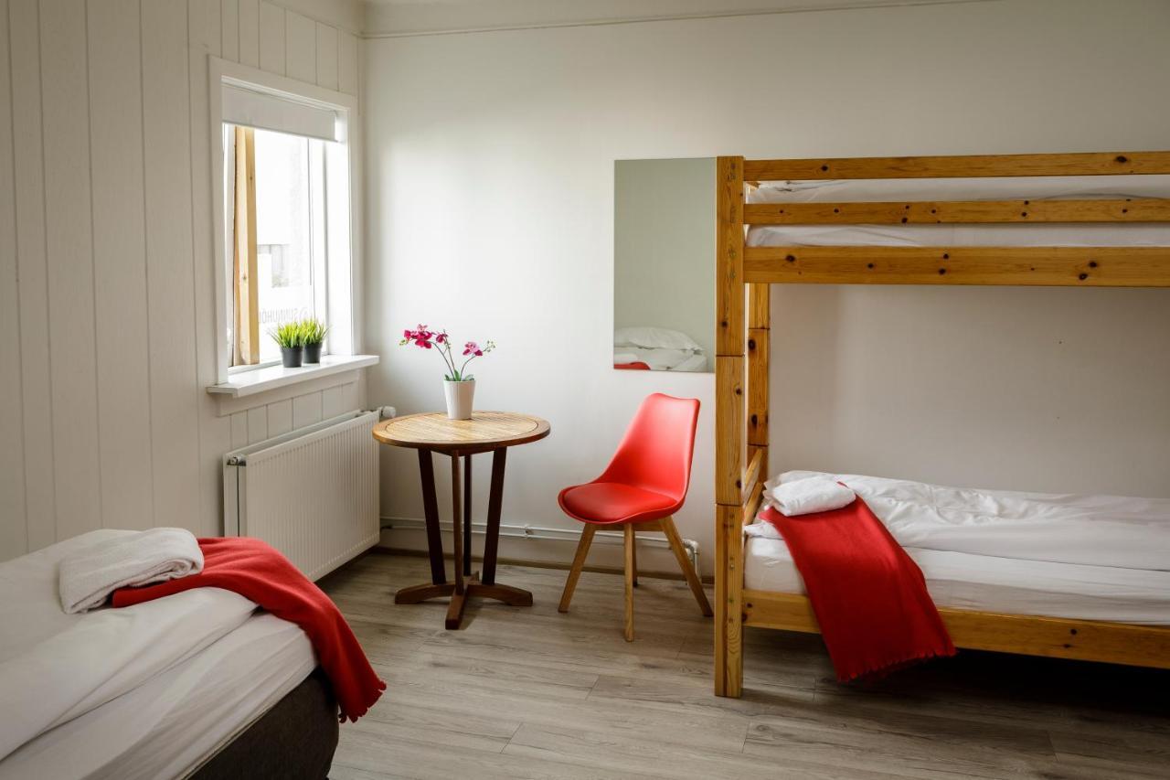 Guesthouse Sunnuholl Vestmannaeyjar Exterior photo